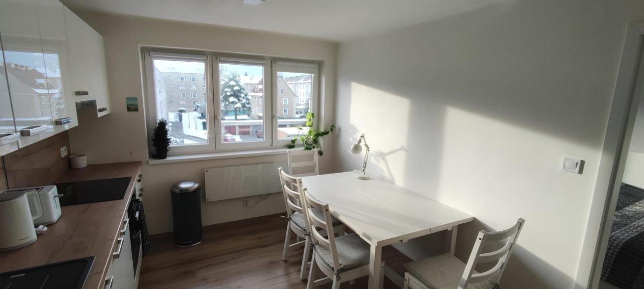 Ferienwohnung Apartman Pod Jestedem Reichenberg Exterior foto
