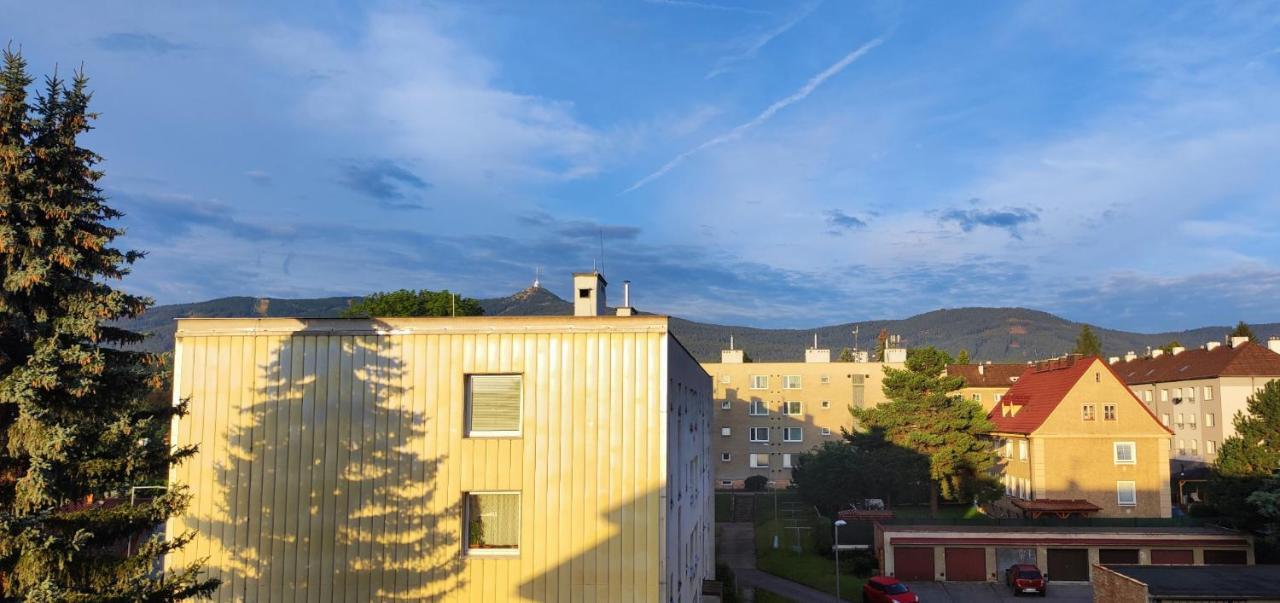 Ferienwohnung Apartman Pod Jestedem Reichenberg Exterior foto